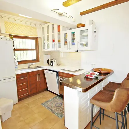 Endorfina - Family With A Private Pool In * Moraira